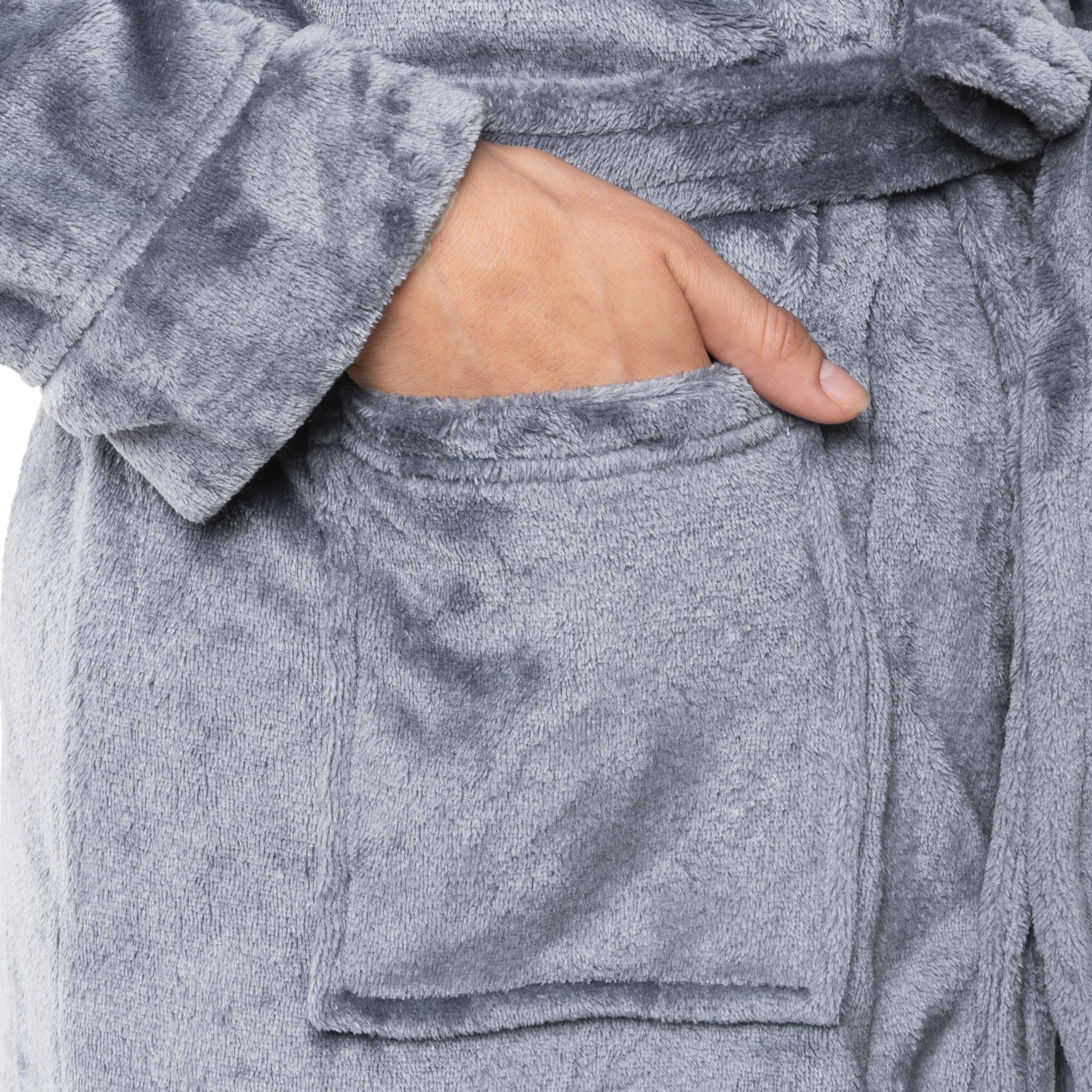 Fruit of the Loom Women's Fleece Robe